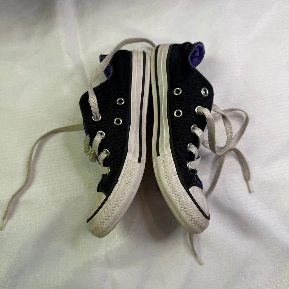 Converse Black and White Sneakers Classic Low-Top Design Size 13